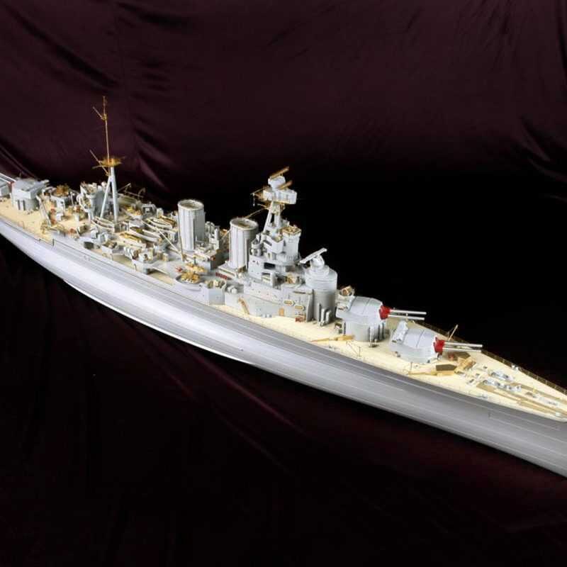 HMS HOOD CONFEZIONE (progettato per essere utilizzato con i kit del trombettista) * grandi dimensioni piattaforma di legno compl