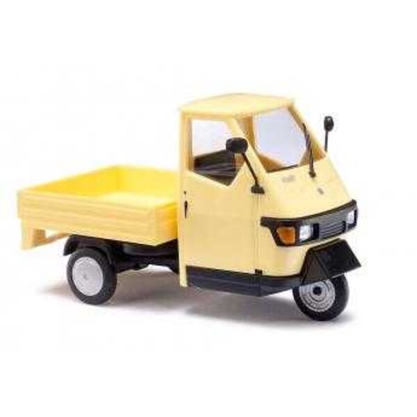 Piaggio Ape 50 giallo