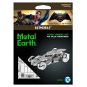 Metal Earth MetalEarth: BATMAN vs SUPERMAN / BATMOBILE, modello in metallo 3D con 2 fogli, su carta 12x17cm, 14+