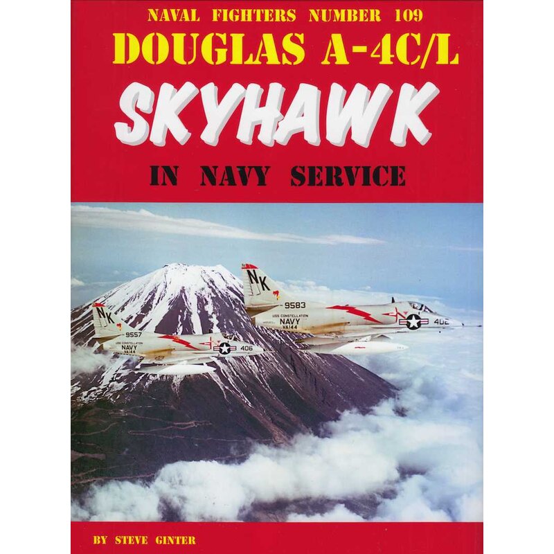 Libro Douglas A-4C / L Skyhawk in servizio Navy di Steve Ginter192 pagine, 16 a colori. Il libro contiene 70 illustrazioni, 389 