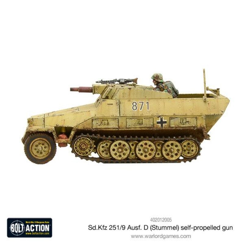 Sd.Kfz 251/9 Ausf D (Stummel) Half track