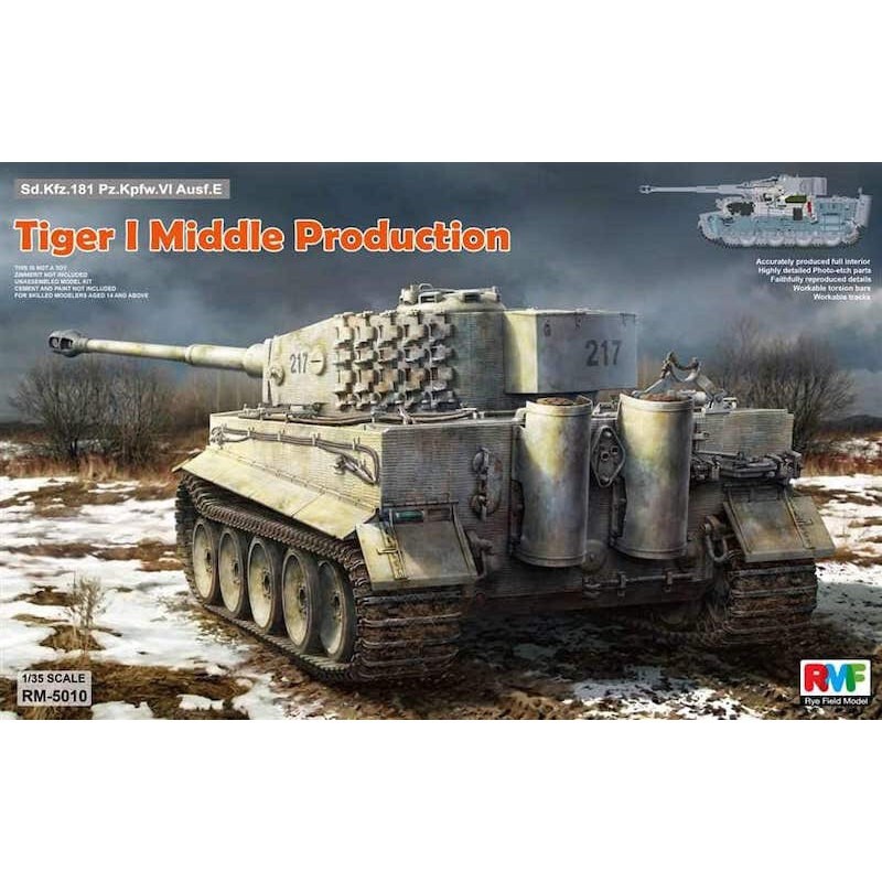 Pz.Kpfw.VI Tiger I Produzione centrale con interni completi