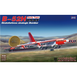 Kit modello Bombardiere strategico di tipo iniziale Stratofortress Boeing B-52H