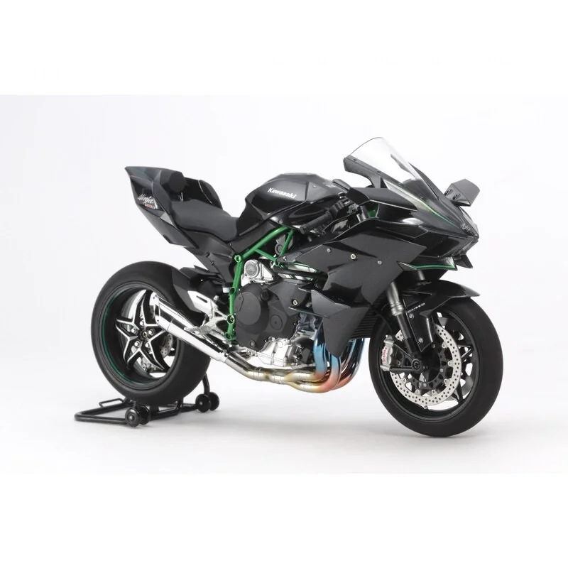 Kawasaki Ninja H2R un vero spettacolo-StopperFrom un debutto show-stopping alla fiera INTERMOT a Colonia nel 2014 per successive