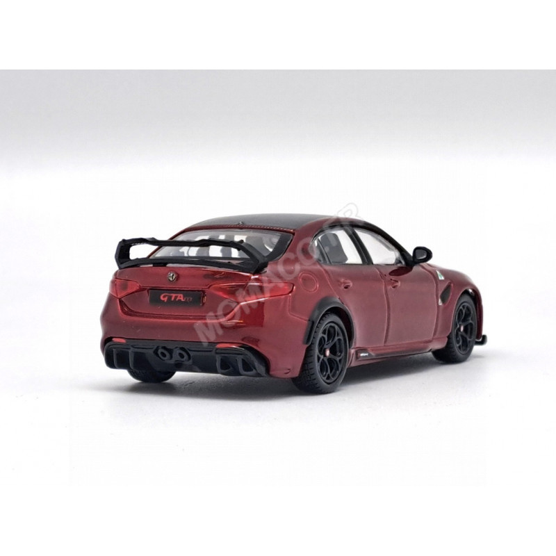 BURAGO BU38307R Scala 1/43  ALFA ROMEO GIULIA GTAm 2020 - WITH HARD  SHOWCASE - EXCLUSIVE CARMODEL ROSSO GTA - RED MET