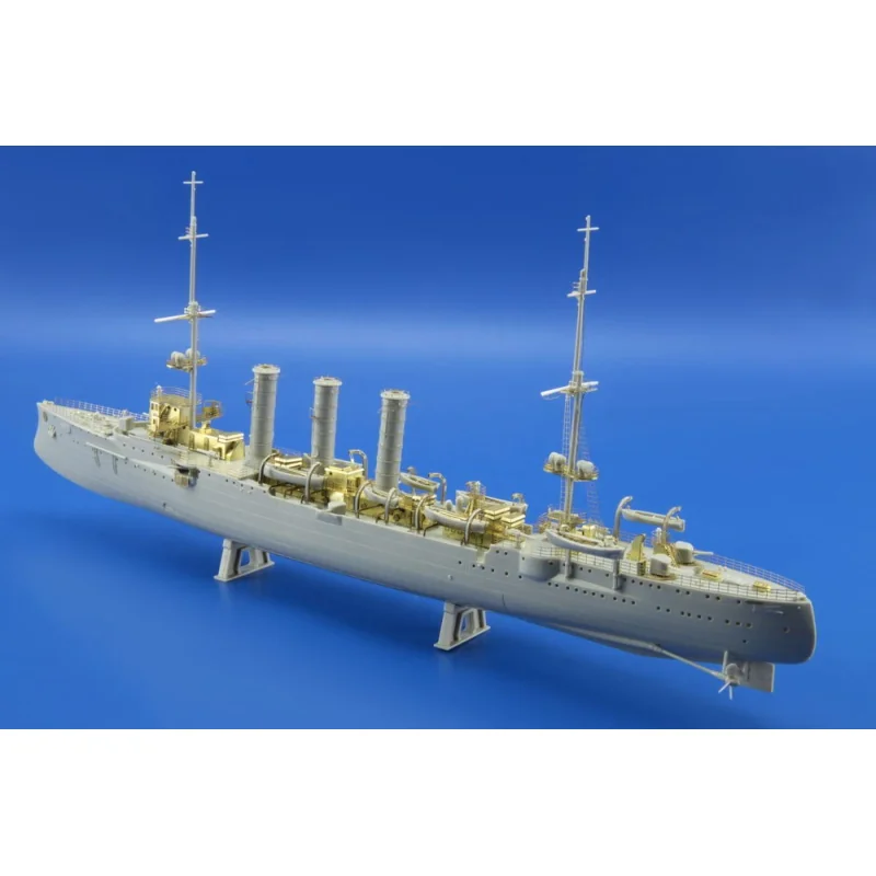 SMS Emden parte 1 1/350 (progettato per essere Coltivando con il kit Revell)