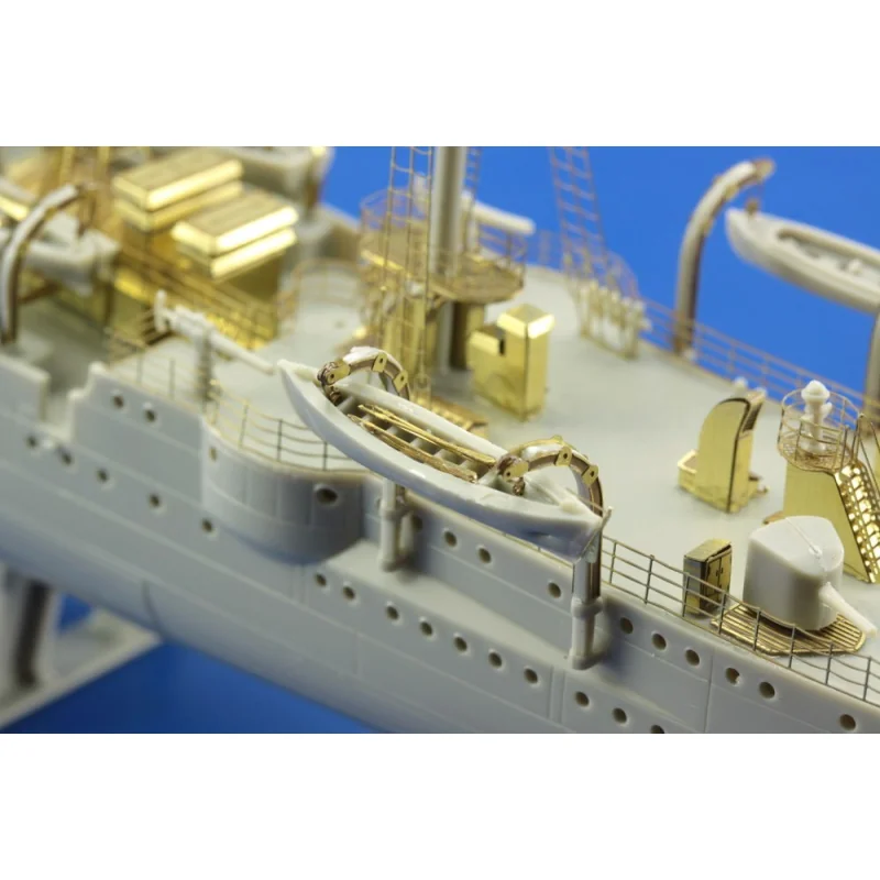 SMS Emden parte 1 1/350 (progettato per essere Coltivando con il kit Revell)