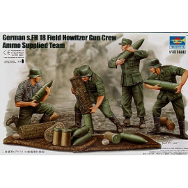 Figurini German WWII s.FH 18 Field Howitzer Gun Crew. Loading gun x 6 figures and ammunition etc