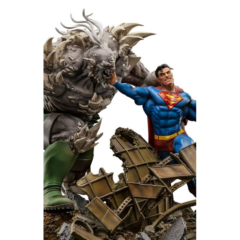 DC Comics statuette 1/10 BDS Art Scale Superman vs Doomsday heo EU Exclusive 30 cm