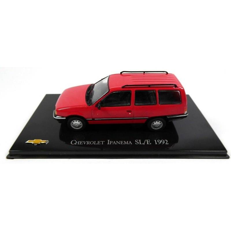 CHEVROLET Ipanema SL/E 1992 station wagon rossa per famiglie