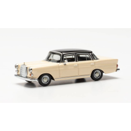 MERCEDES 200 beige con tetto nero