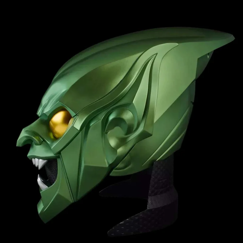 Hasbro Marvel Legends - Green Goblin Electronic Helmet