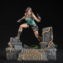 TOMB RAIDER - Lara Croft - Statuette 24cm - Dark Horse