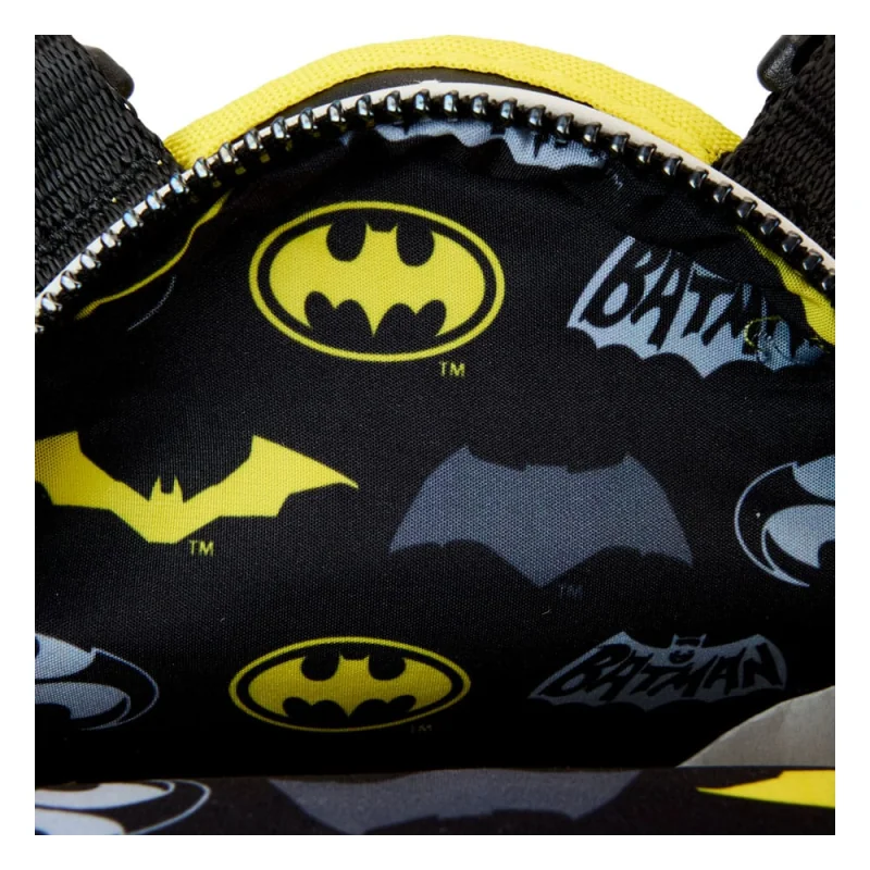 Loungefly DC Comics by Loungefly dog harness Batman Backpack Medium