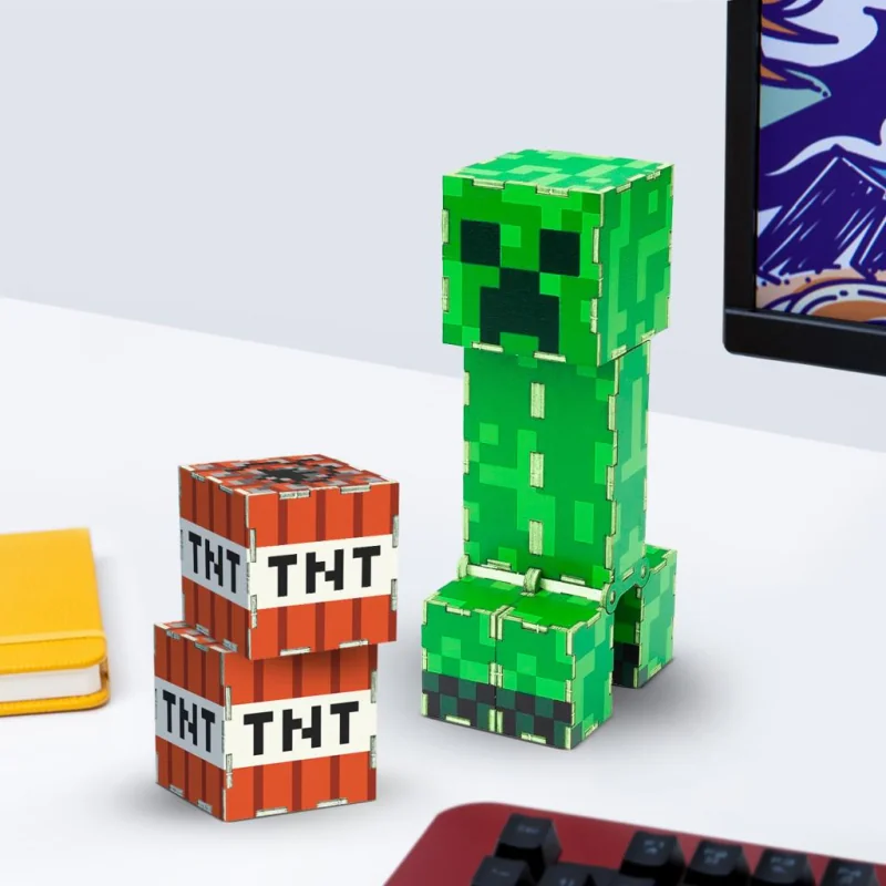  MINECRAFT - Creeper & TNT - Construction Kit