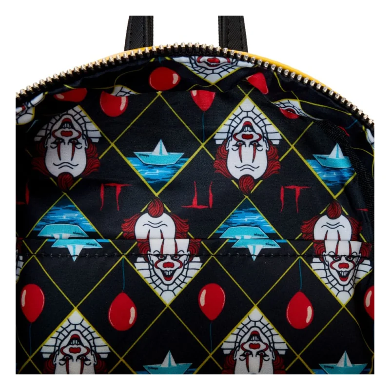 IT by Loungefly backpack Mini Raincoat Cosplay