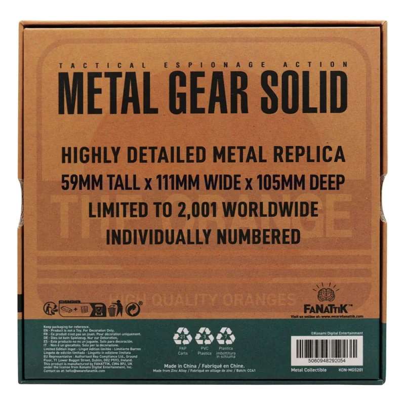 FaNaTtik Metal Gear Solid 2 Replica Cardboard Box