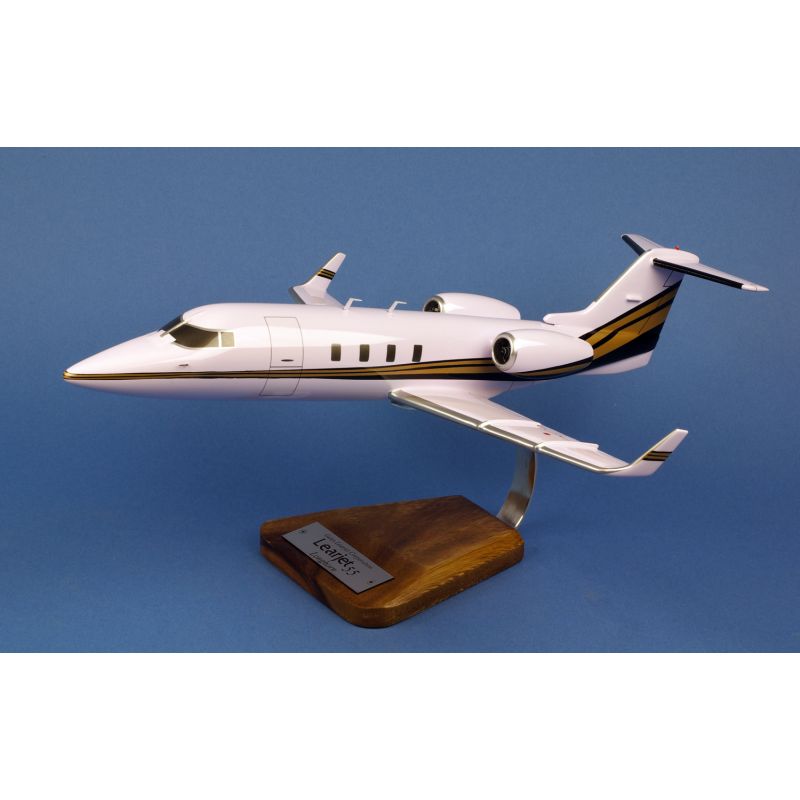 Learjet 55