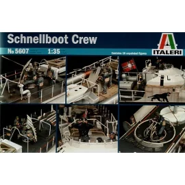 S-100 Schnellboot Crew