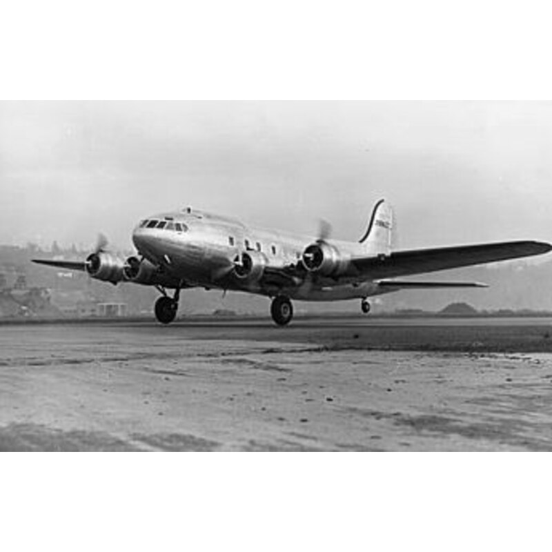 Boeing C-75 Stratoliner. Includes bonus kits of the Northrop A-17 Nomad / Kellett YO-60 / Ryan XF2R-1 Darkshark. In 1937, Boeing