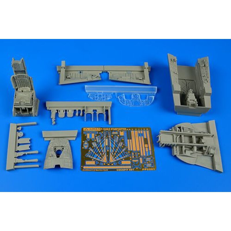 Lockheed F-104G / ​​S Starfighter Cockpit set (sede C2) (progettato per essere utilizzato con i kit Italeri)