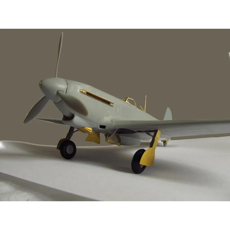 Yakovlev Yak-9DD (progettato per essere utilizzato con i kit Modelsvit)